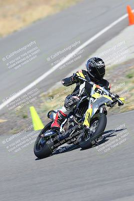 media/Oct-14-2023-TrackXperience (Sat) [[0517685739]]/Level 3/session 4 turn 6/